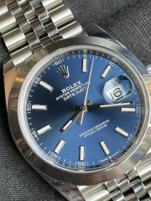 Rolex Datejust 41 mm 126300 Jubilee Blue