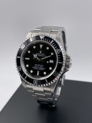 Rolex Seadweller 16600 no holes 2004