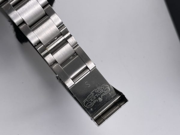 Rolex Seadweller 16600 no holes 2004