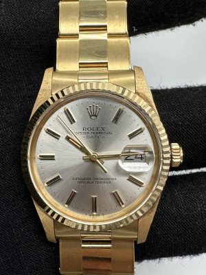 Rolex Oyster Perpetual Date ref. 15038