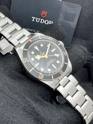 TUDOR HERITAGE BLACK BAY 39 MM NOS 2020