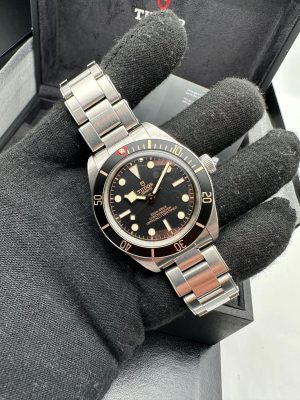 TUDOR HERITAGE BLACK BAY 39 MM NOS 2020