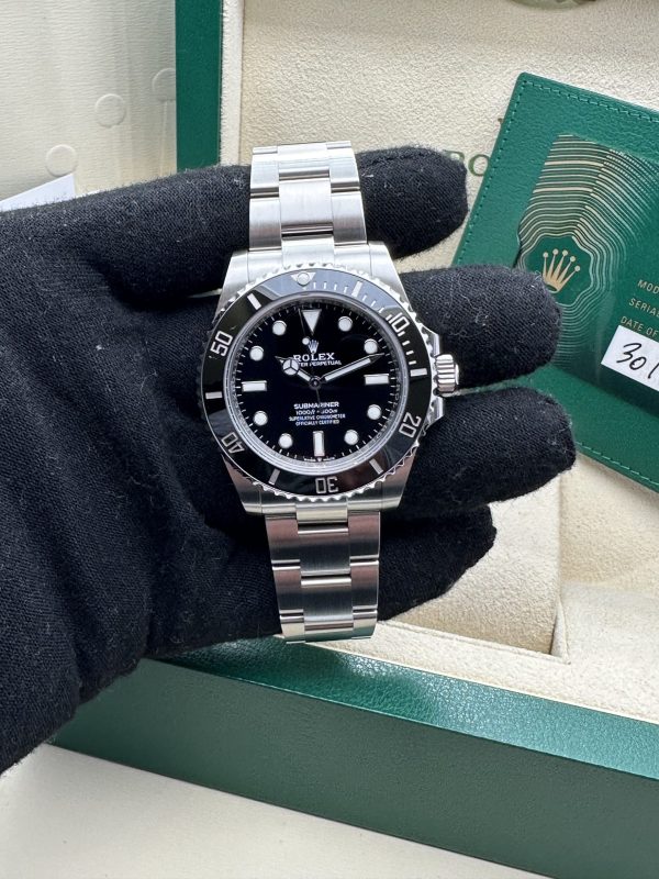 Rolex Submariner 124060 No Date 41mm 2022 Full Set