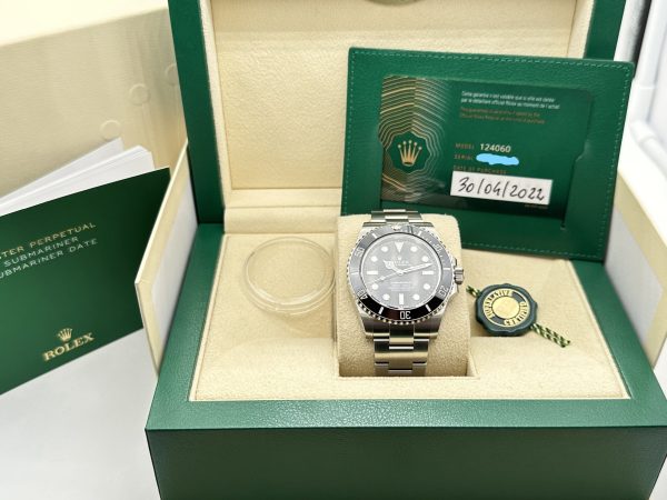 Rolex Submariner 124060 No Date 41mm 2022 Full Set