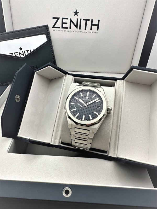 Zenith Defy Skyline Black Dial 2022 Nos Full Set