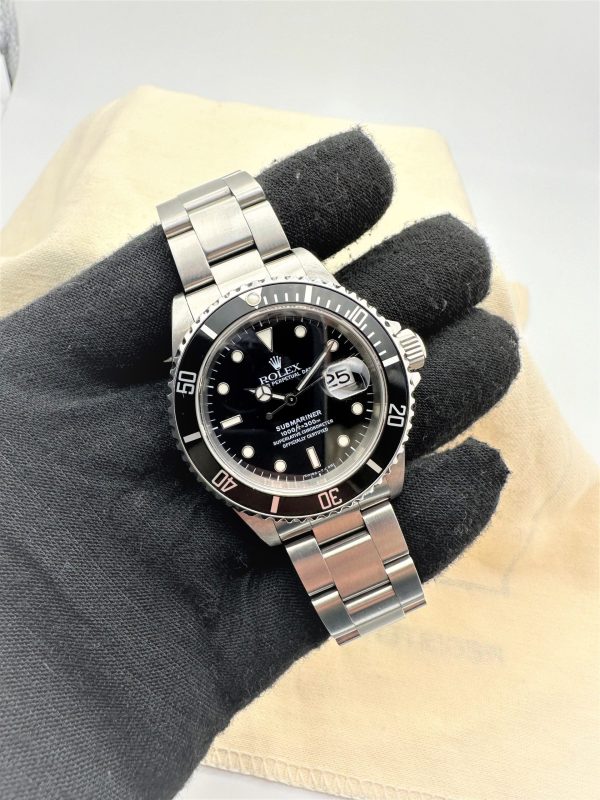 Rolex Submariner Date 16610 Like New