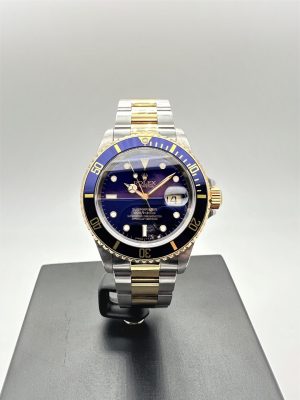 Rolex Submariner Date 16613 Like New