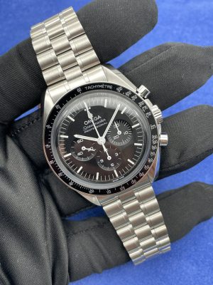 Omega Speedmaster Moonwatch New 2023 Full Set