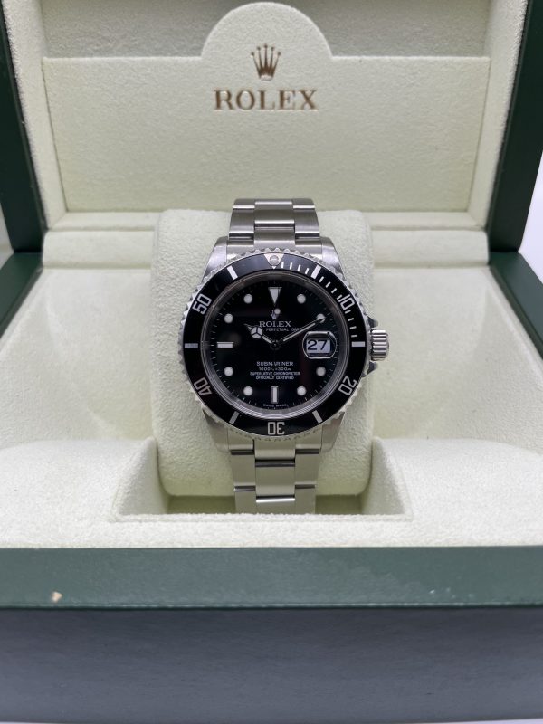 Submariner No Holes 16610 Full Set Never Polished