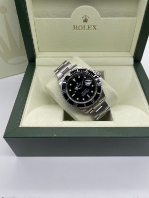 Submariner No Holes 16610 Full Set Never Polished