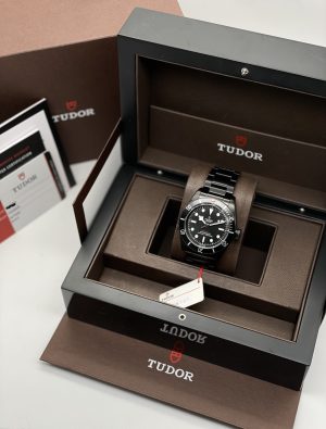 Tudor Heritage Black Bay Dark NOS New Open Paper