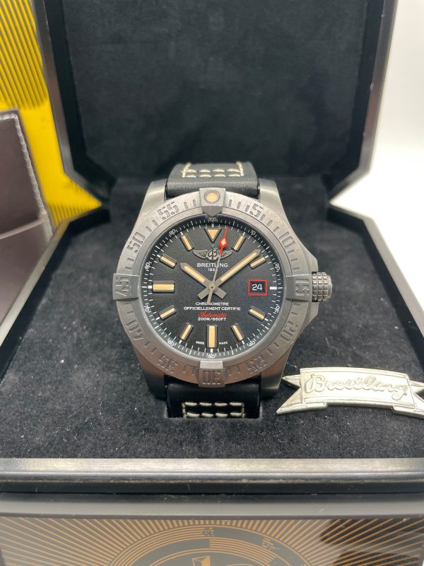 Breitiling Avenger Blackbird 44mm Full Set Like New