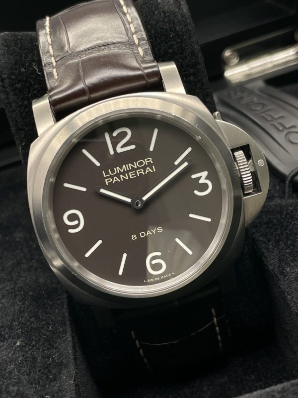 Panerai Luminor Base 8 Days Titanium Brown Dial 44MM Manual Wind Rubber PAM00562