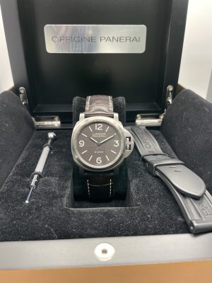 Panerai Luminor Base 8 Days Titanium Brown Dial 44MM Manual Wind Rubber PAM00562