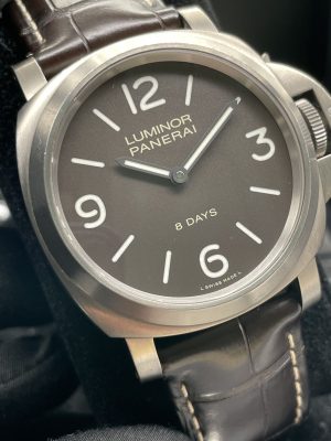 Panerai Luminor Base 8 Days Titanium Brown Dial 44MM Manual Wind Rubber PAM00562