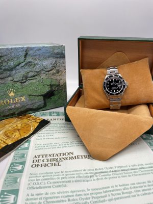 Rolex Submariner Date Full Set 16610 Never Polished Seriale T