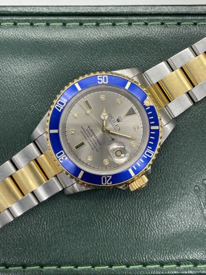 Rolex Submariner 16613 Serti Sultan Dial full Set never polished 1993