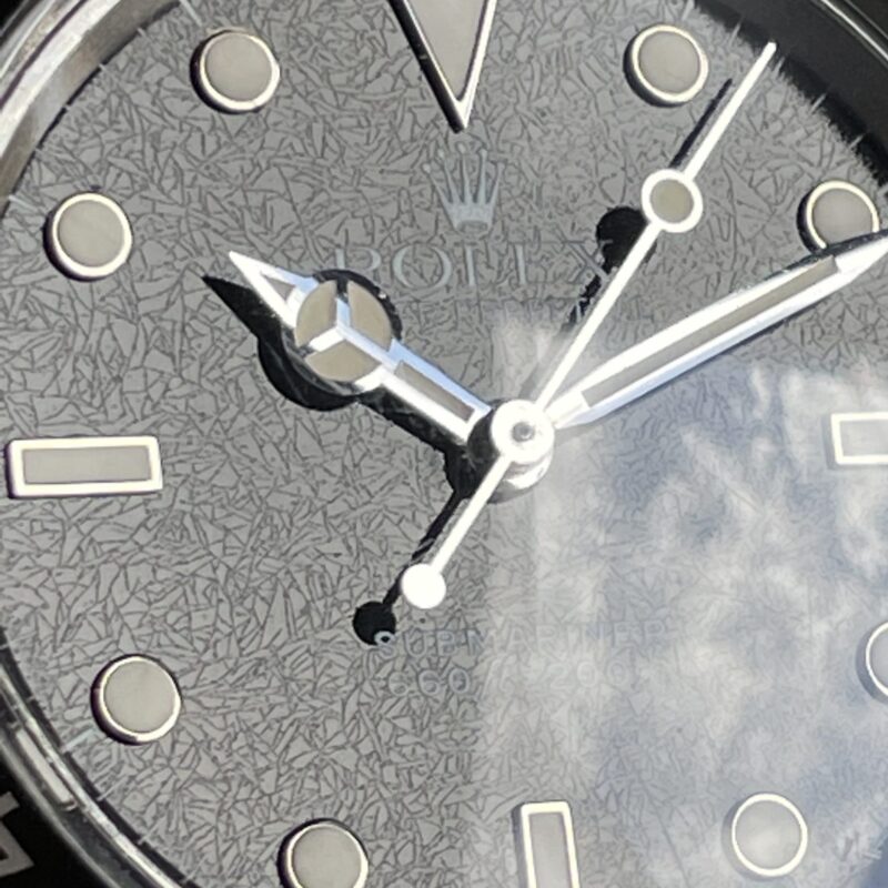 Rolex Submariner (No Date) 5513 Full set super spider craquele dial Never polished