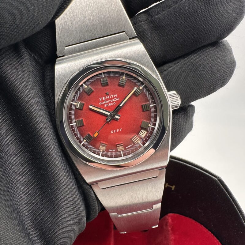Zenith Defy A7682 Rare Red Dial Degrade Vintage