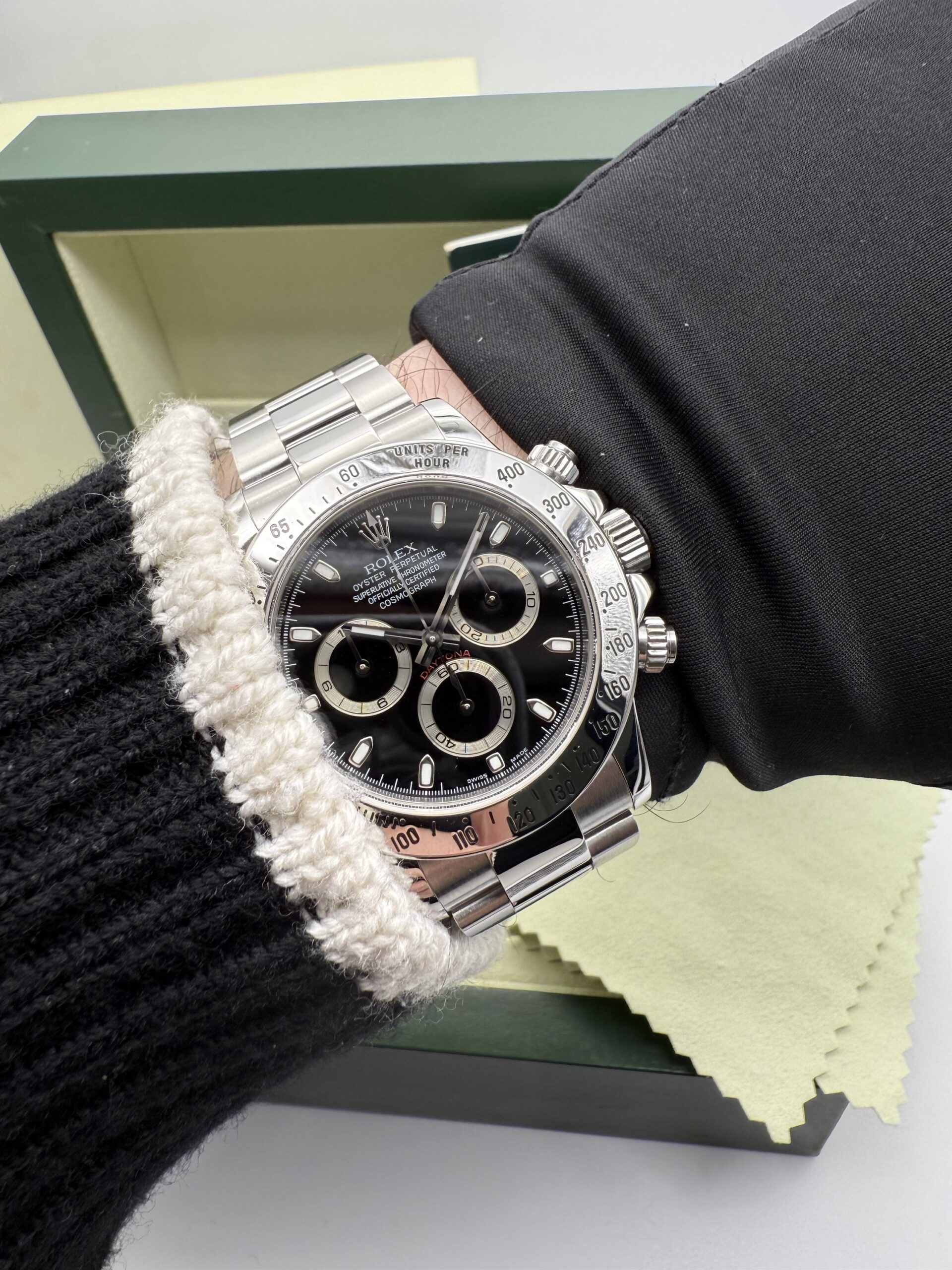 Rolex Daytona 116520 Black dial like new Full set - Image 6