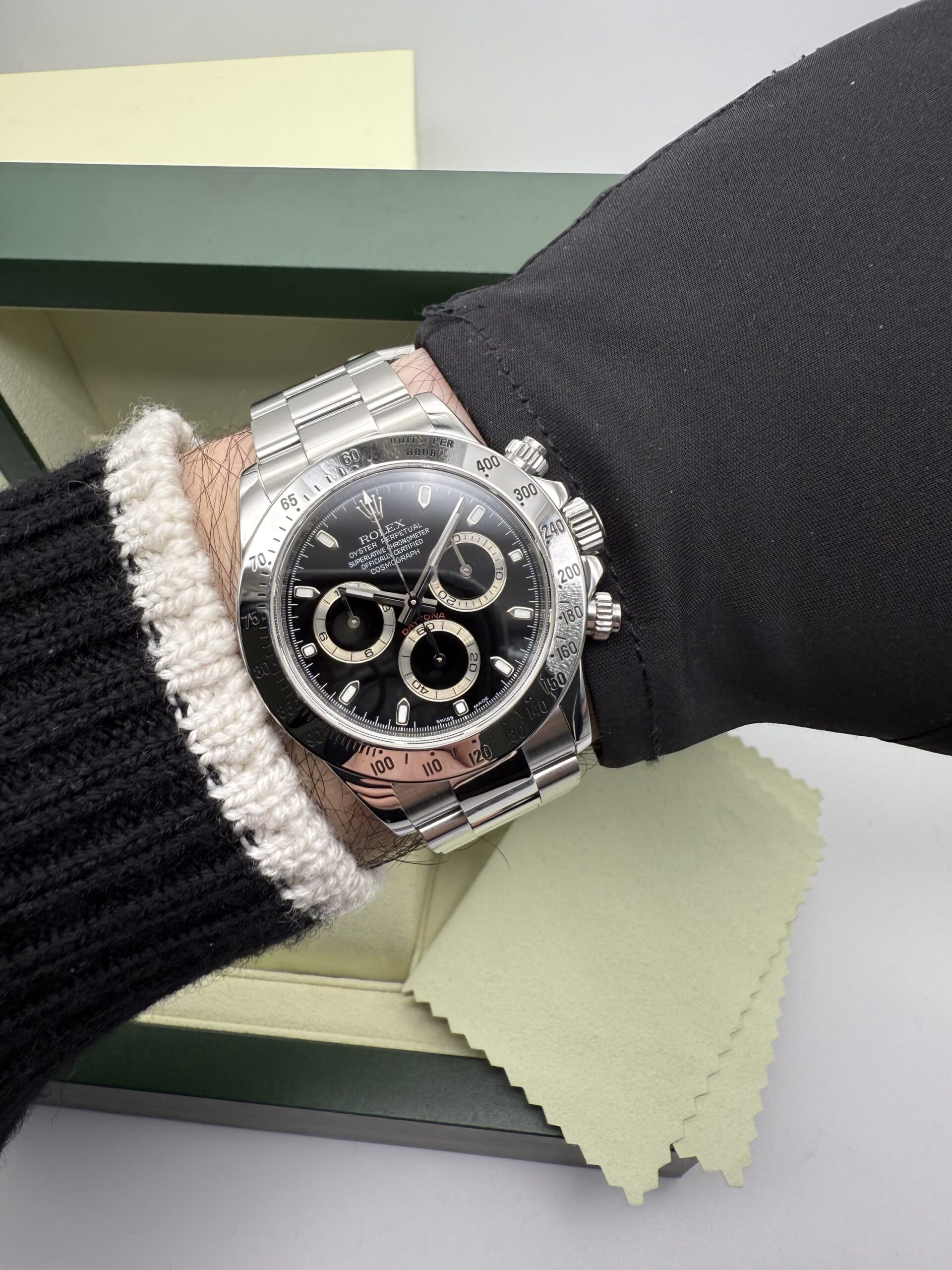 Rolex Daytona 116520 Black dial like new Full set - Image 18