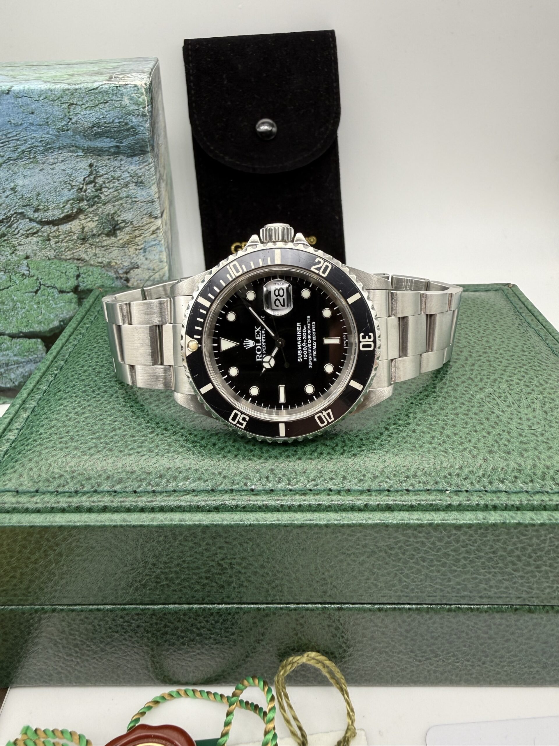 Rolex Submariner 16610 Full Set Luminova - Image 11