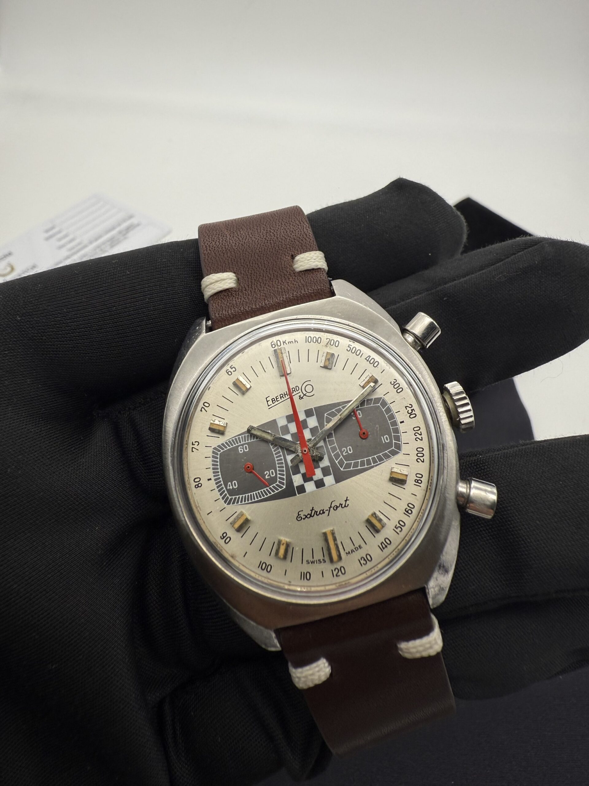 Eberhard Extra-Fort Racing 31006 “Patina Vintage”
