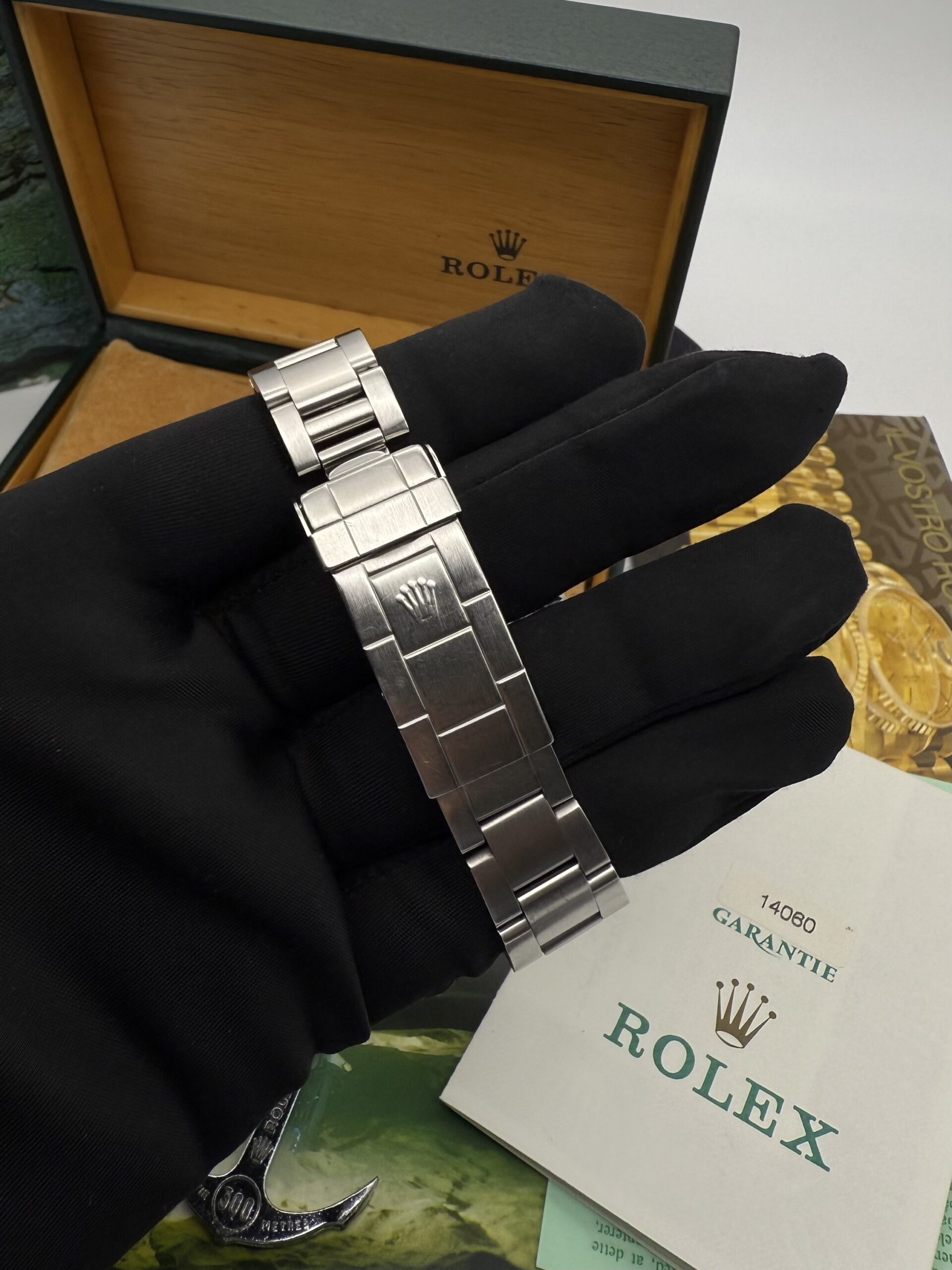 Rolex Submariner ref. 14060 No Date Full Set - Image 8