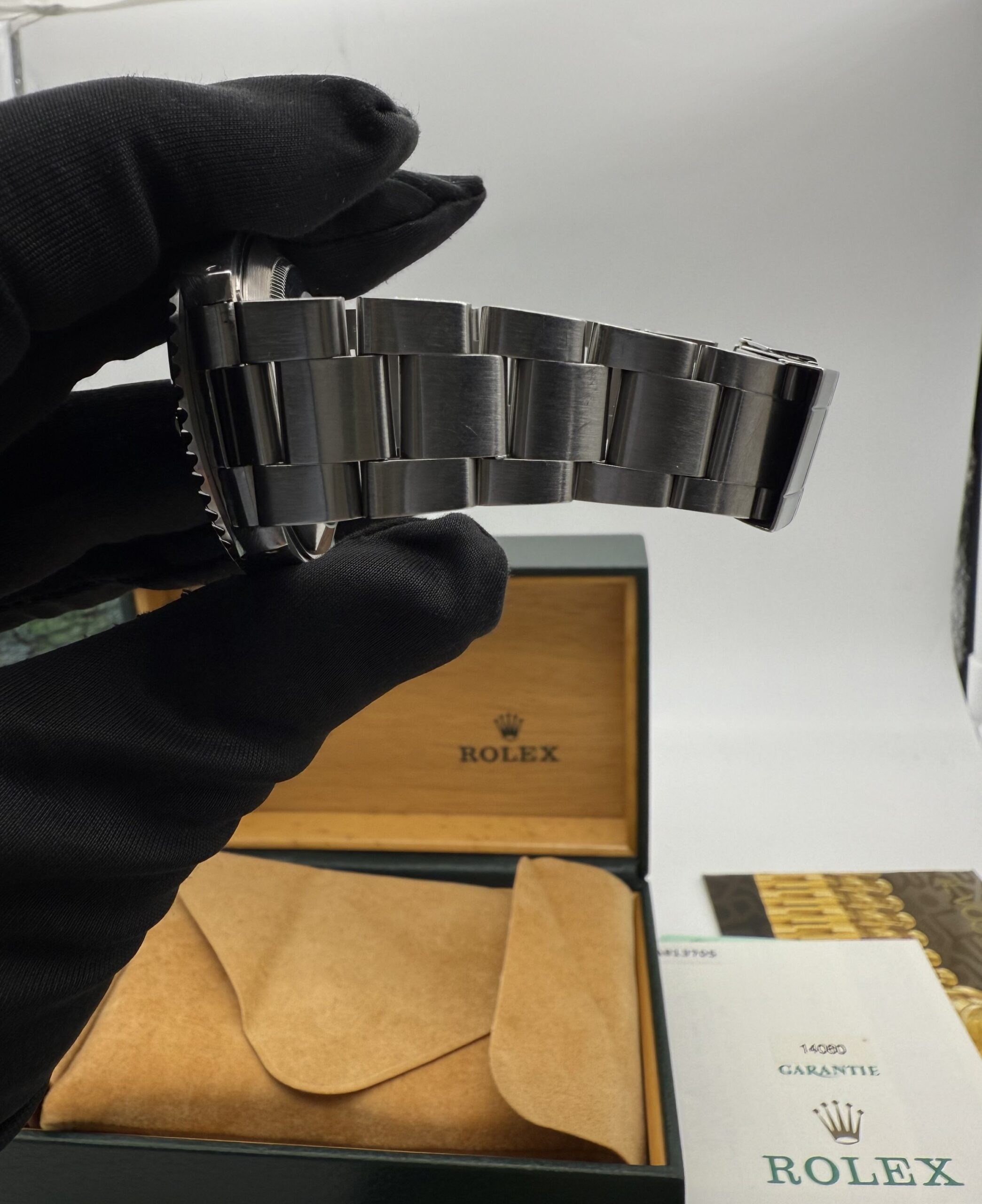 Rolex Submariner ref. 14060 No Date Full Set - Image 10