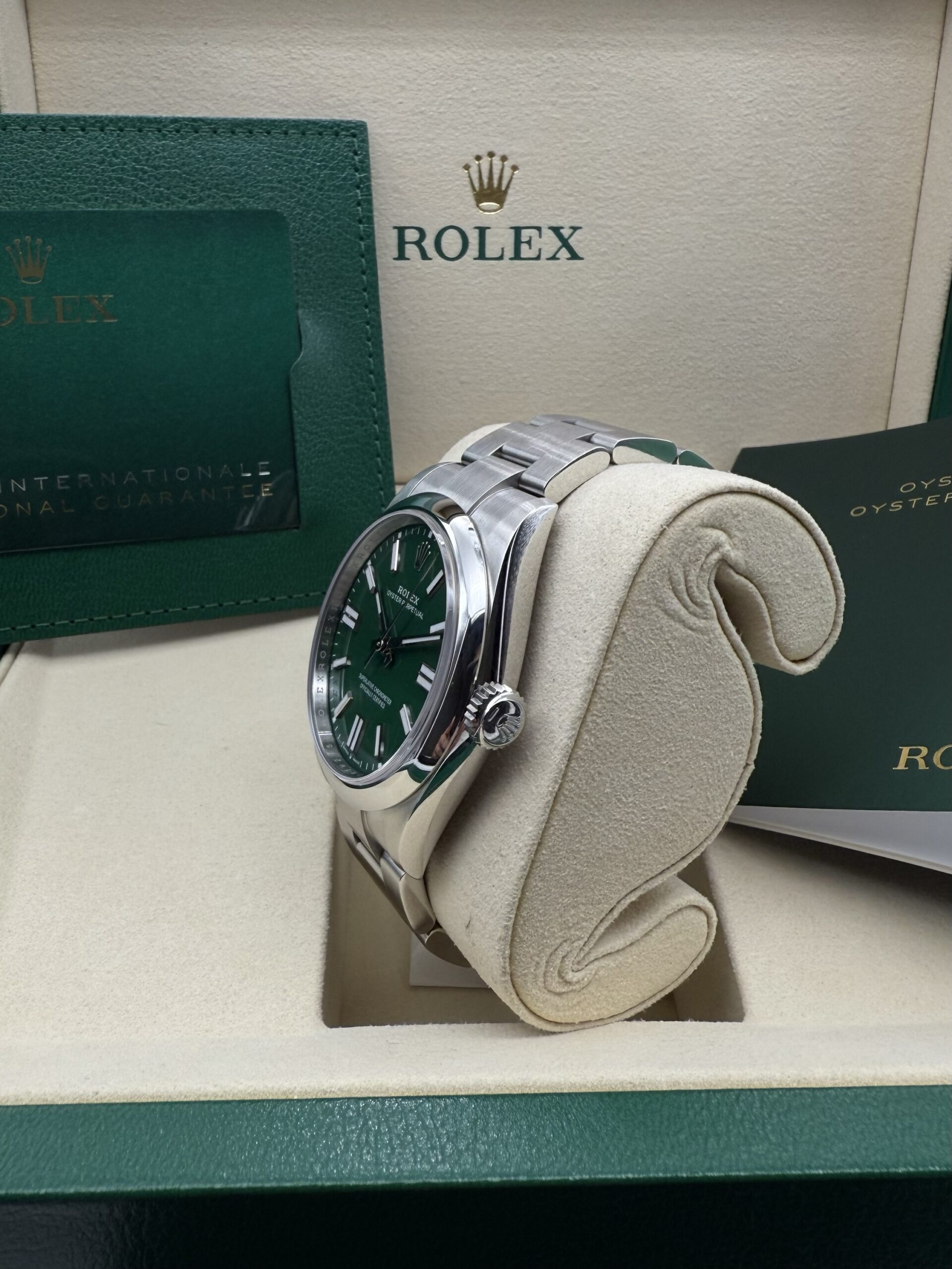 Rolex Oyster Perpetual 41 Green Dial 134300 Full Set 2026 - Image 8