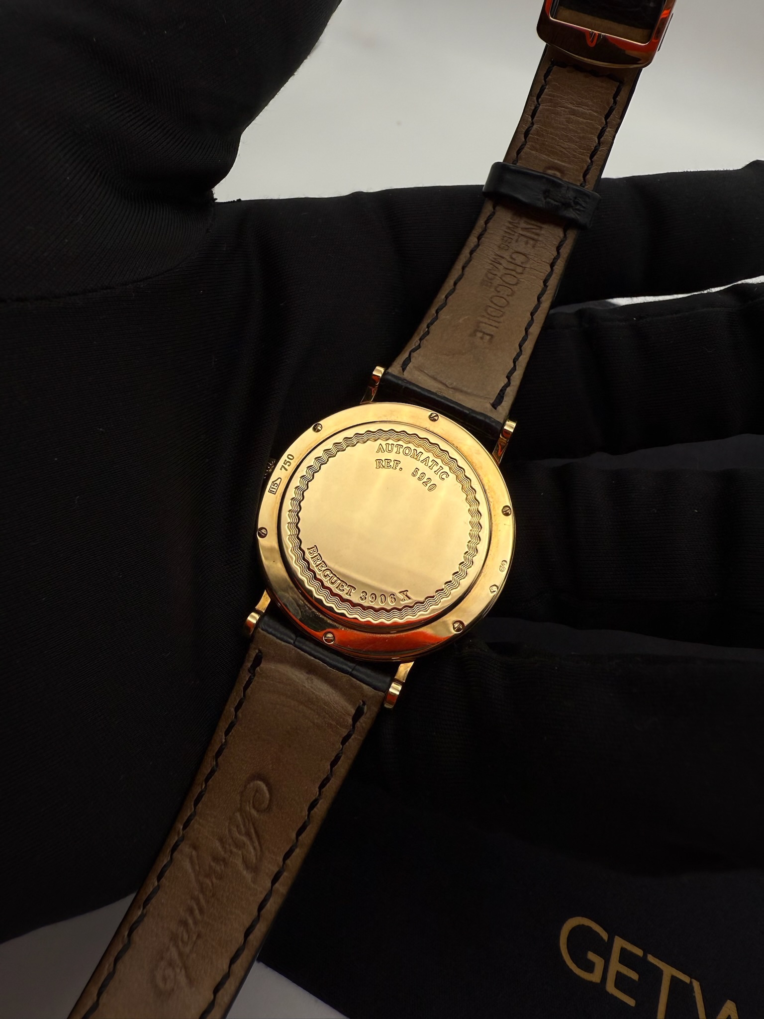 Breguet Classique Full Yellow Gold Ref. 5920 - Image 10