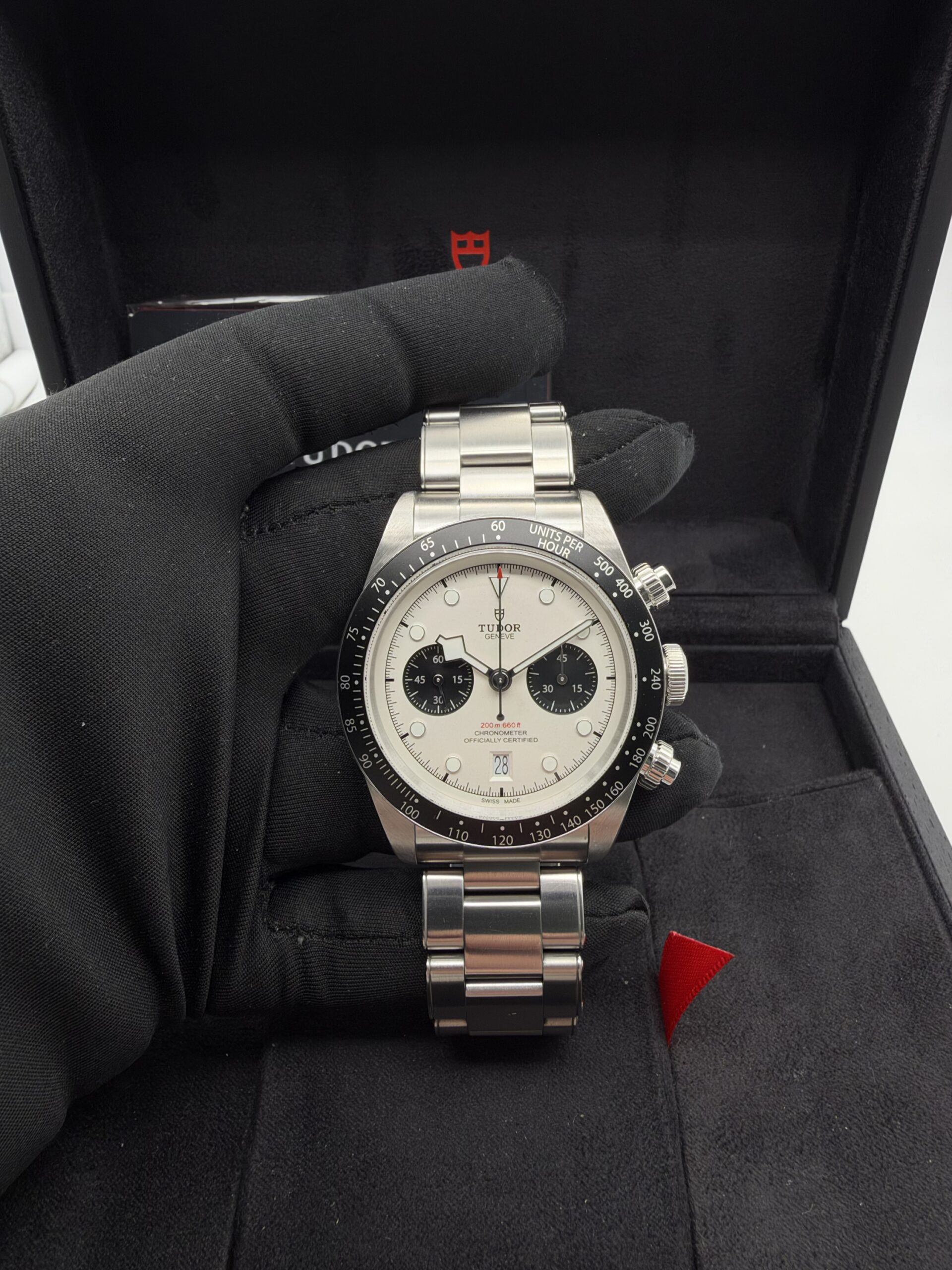 TUDOR BLACK BAY CHRONO PANDA 79360N – 2023 – FULL SET – LIKE NEW - Image 3
