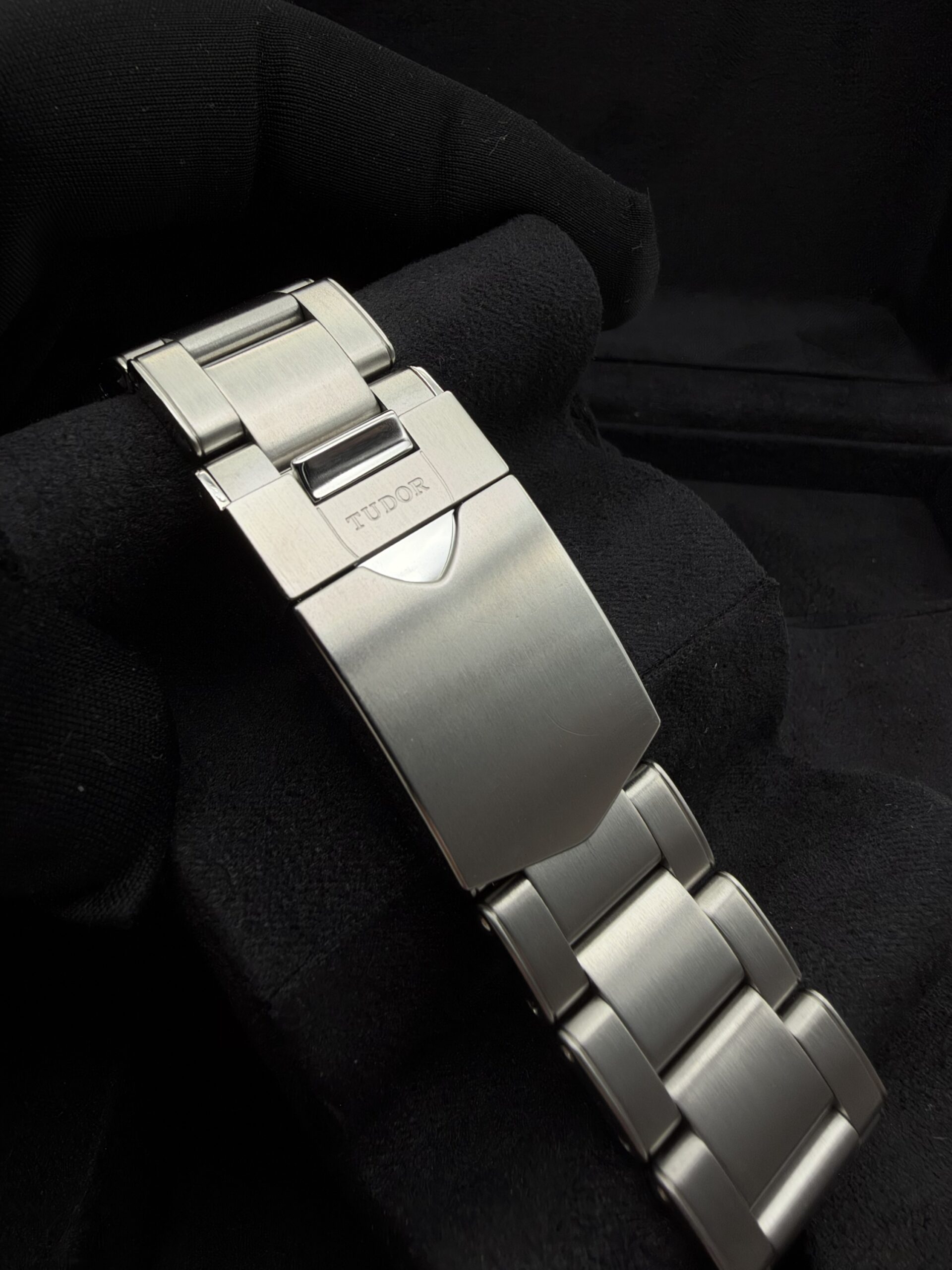 TUDOR BLACK BAY CHRONO PANDA 79360N – 2023 – FULL SET – LIKE NEW - Image 10